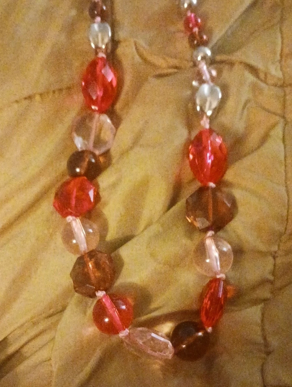 Beaded Necklace in Red & Brown